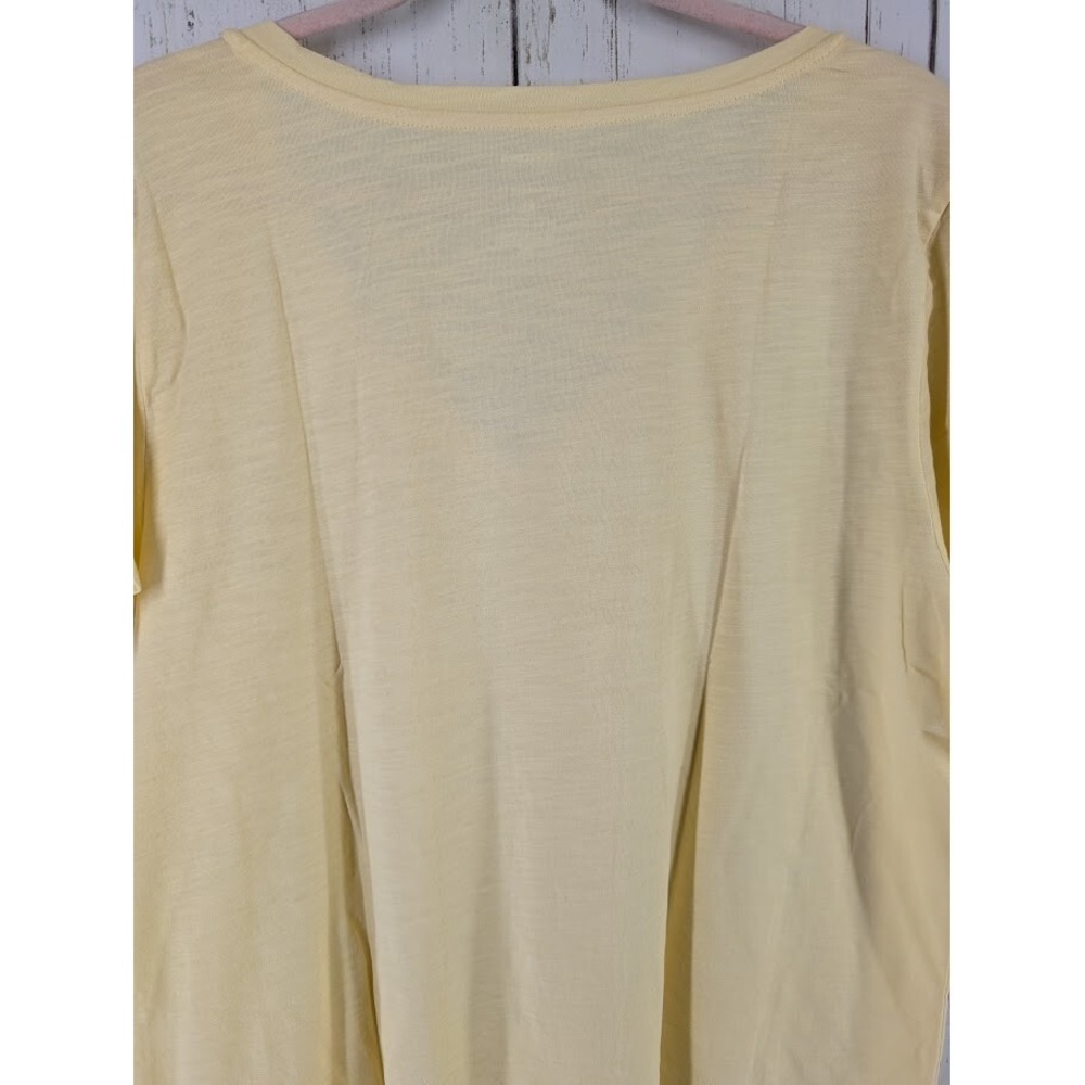 Sonoma Size XL The Everday Tee Light Yellow Womens Short Sleeve V Neck Top NWT - Picture 7 of 8